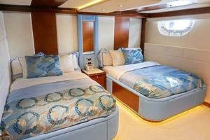 SEABREEZE 175ft Benetti Yacht For Sale