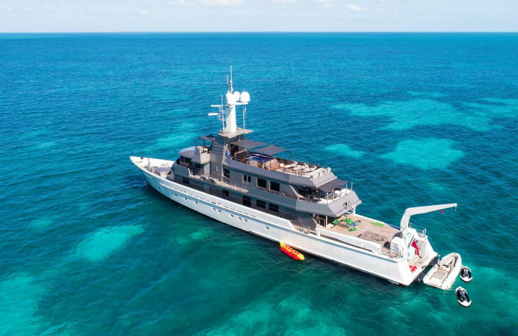 MIZU 174ft Oceanfast Yacht For Sale